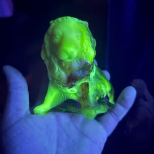 Mosser Uranium Glass slag lion